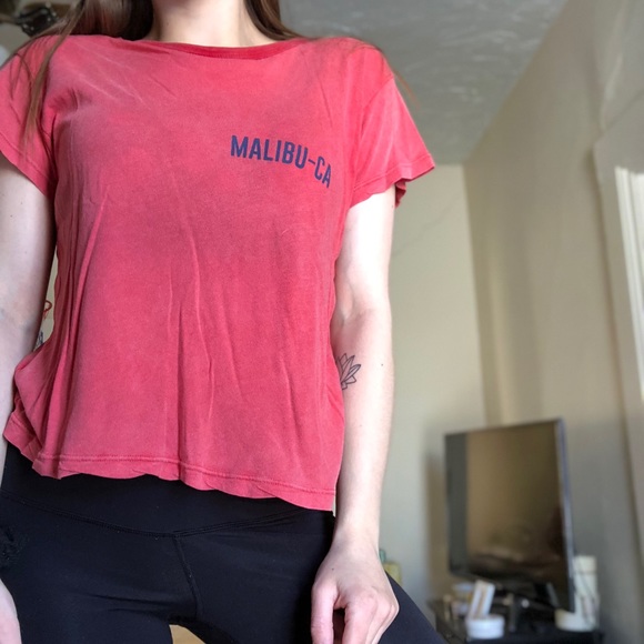 Red tee - Picture 1 of 3